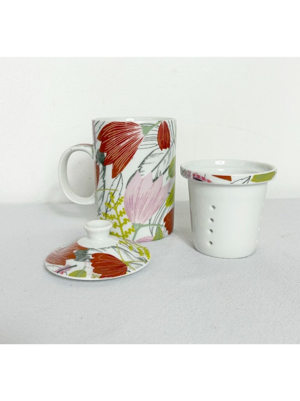Cost Plus World Market Floral Ceramic Tea Infuser Mug 3-Piece Set